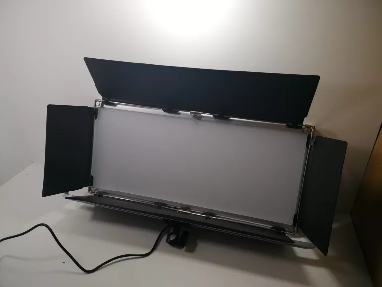 LAMPA FOTOGRAFICZNA NEEWER NL1920