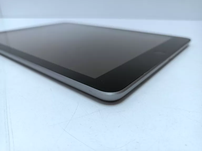 TABLET IPAD 6 GENERACJI 32GB | A1893 |