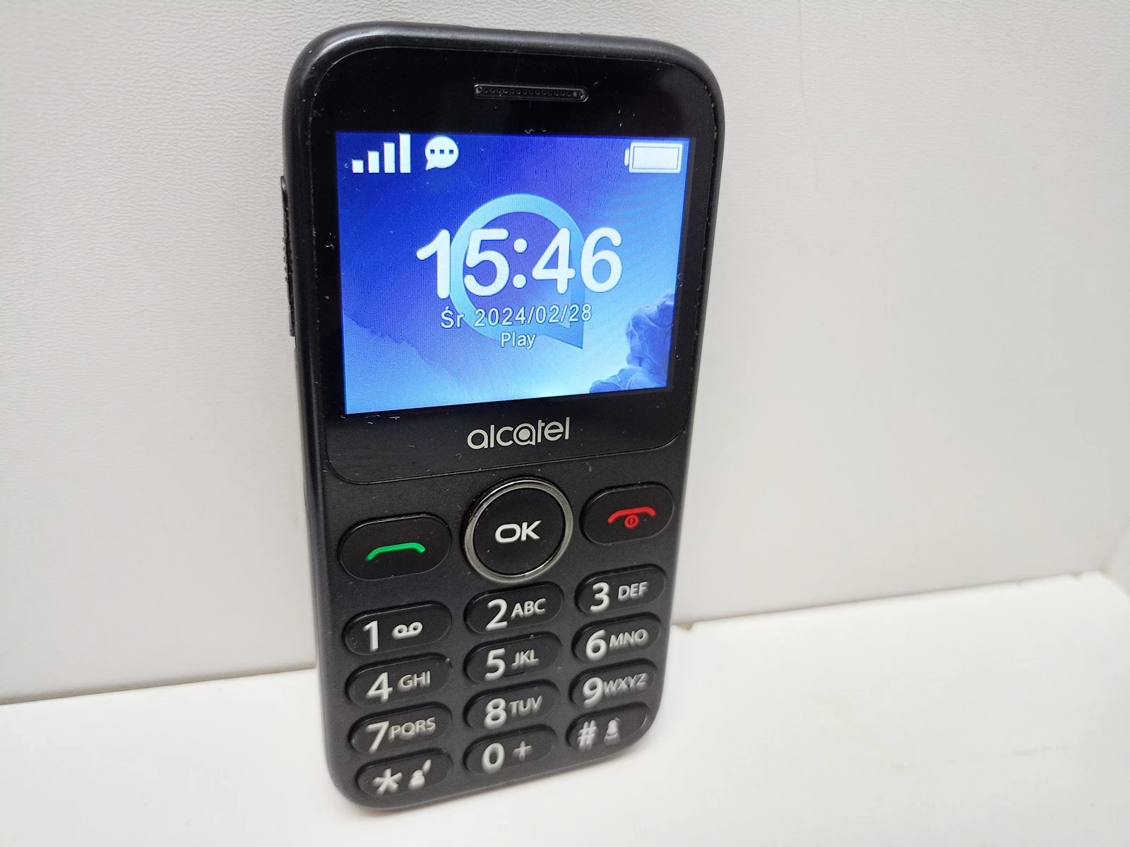 telefon-alcatel-2019g-dla-seniora-pamiec-ram-8-mb