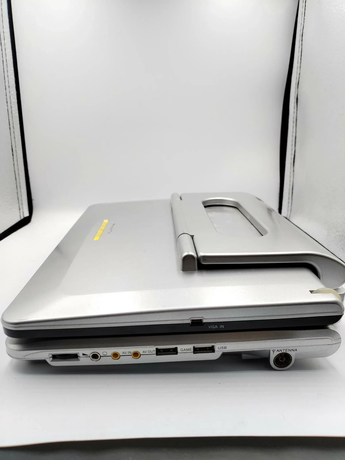 przenosny-odtwarzacz-dvd-manta-dvd-054-piekarska-46-bytom-sc