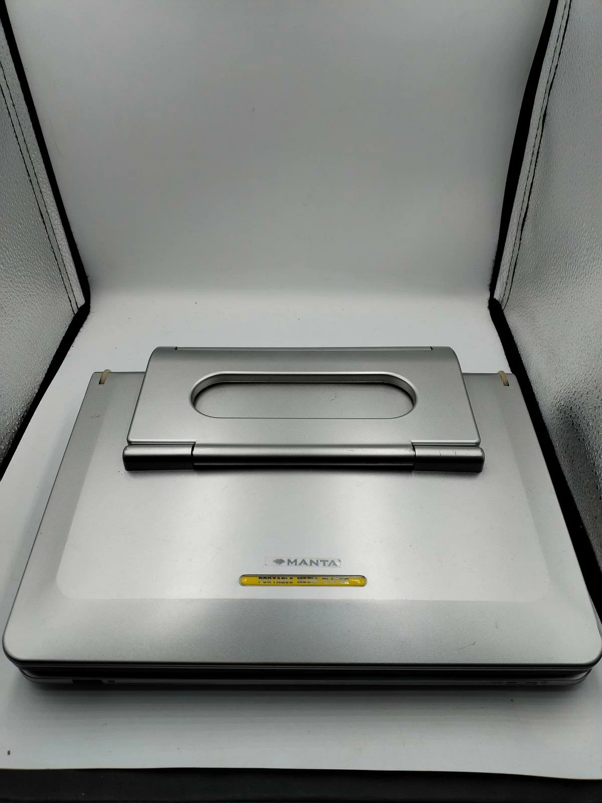 przenosny-odtwarzacz-dvd-manta-dvd-054-marka-manta