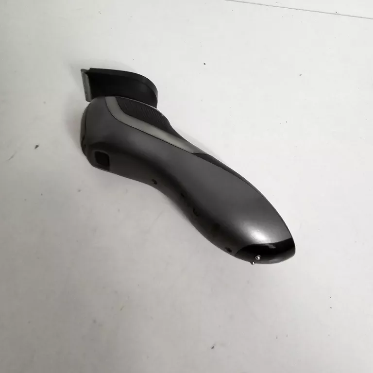 MASZYNKA DO WŁOSÓW REMINGTON R04 A