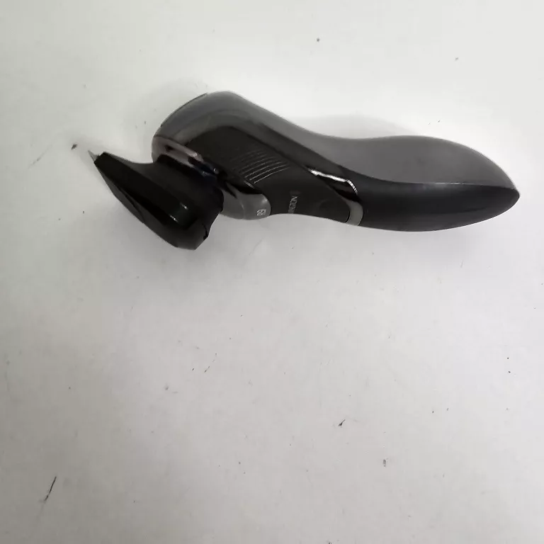 MASZYNKA DO WŁOSÓW REMINGTON R04 A
