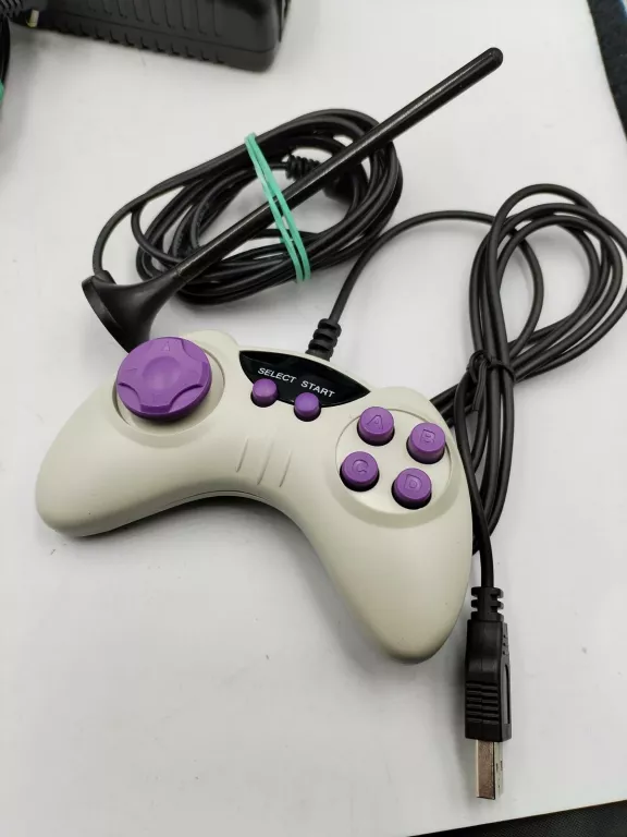 przenosny-odtwarzacz-dvd-manta-dvd-054-ean-gtin-5907642610947