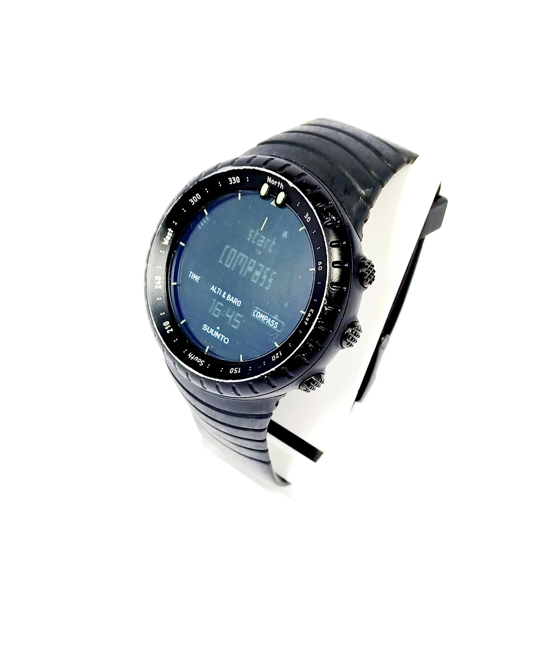 zegarek-suunto-core-stan-uzywany