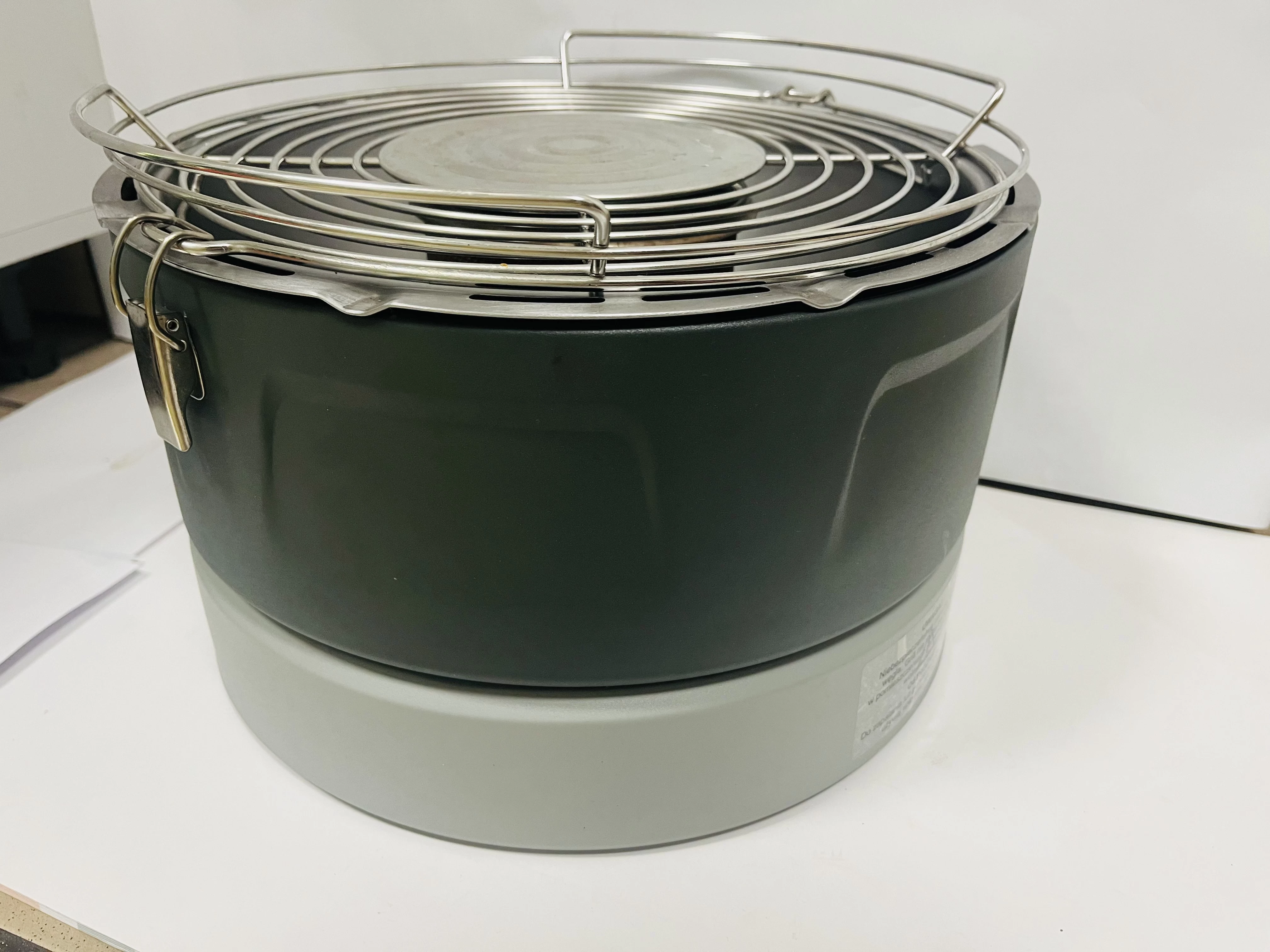 grill-weglowy-bezdymny-quigg-przenosny-glebokosc-grilla-35