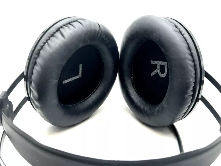 SŁUCHAWKI PRZEWODOWE NAUSZNE ZAMKNIĘTE AKG K72