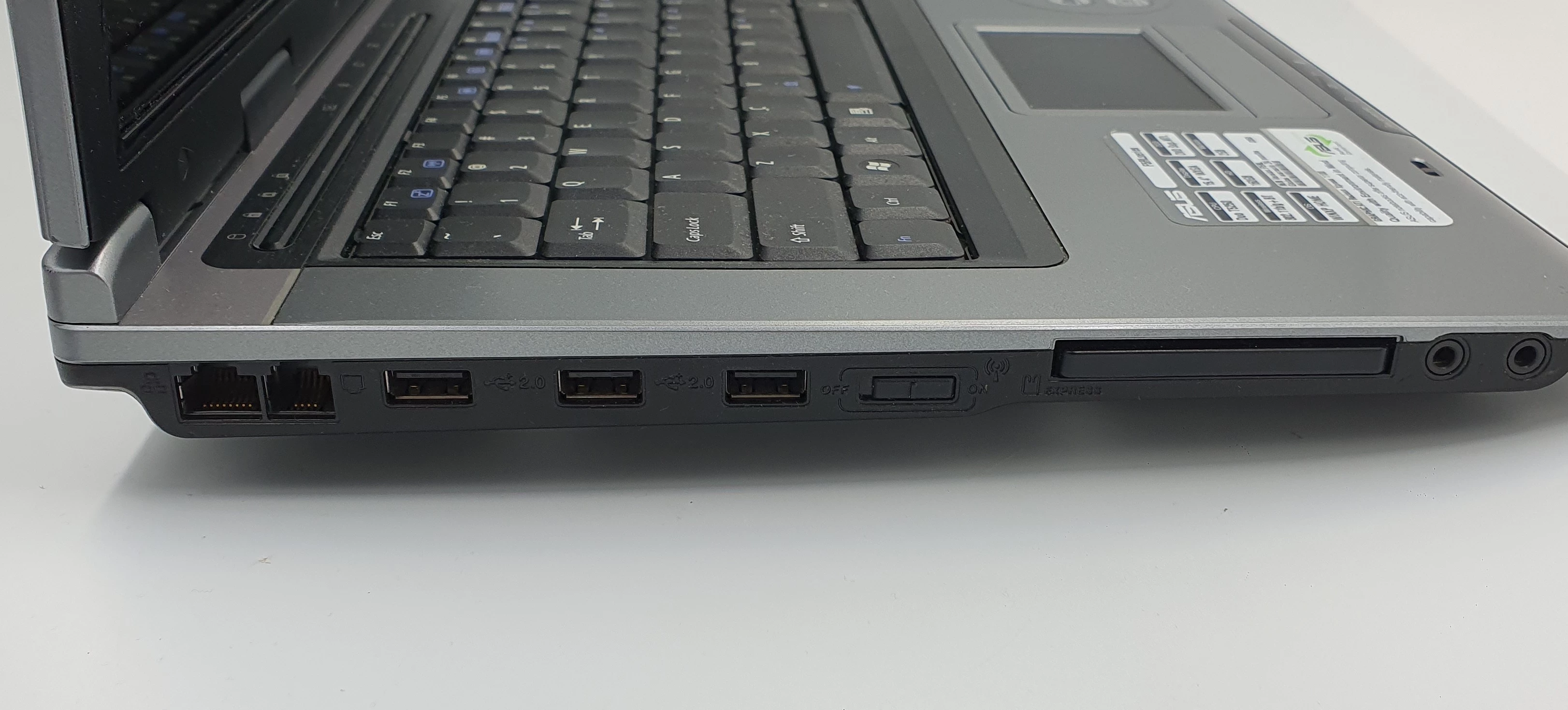 laptop-asus-f5rl-2gb160-gb-rozdzielczosc-px-1366-x-768