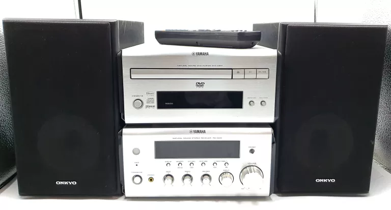 AMPLITUNER STEREO YAMAHA RX-E810 / DVD-E810 / 2 KOLUMNY ONKYO