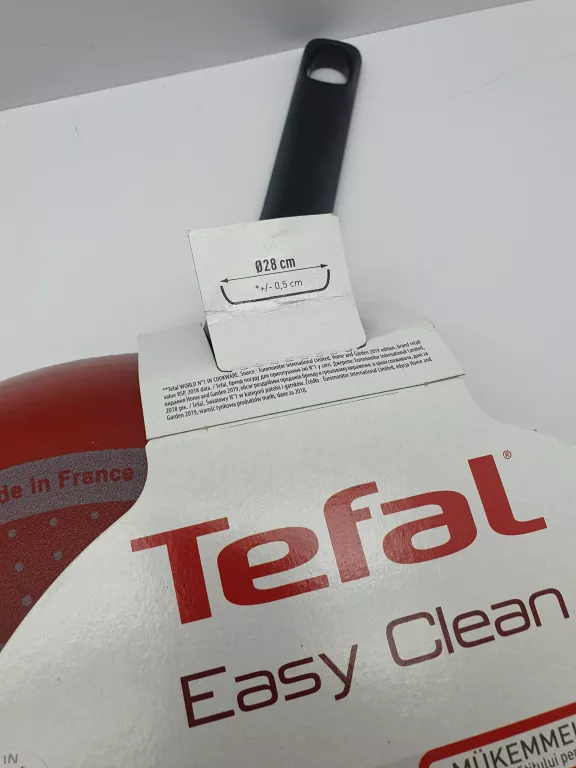 PATELNIA TEFAL 28 CM EASY CLEAN CZERWONA