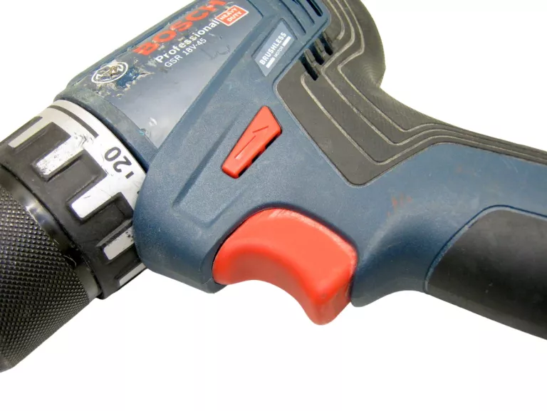 WKRĘTARKA BOSCH GSR 18V-45 PROFESSIONAL + AKU PRO CORE 4AH