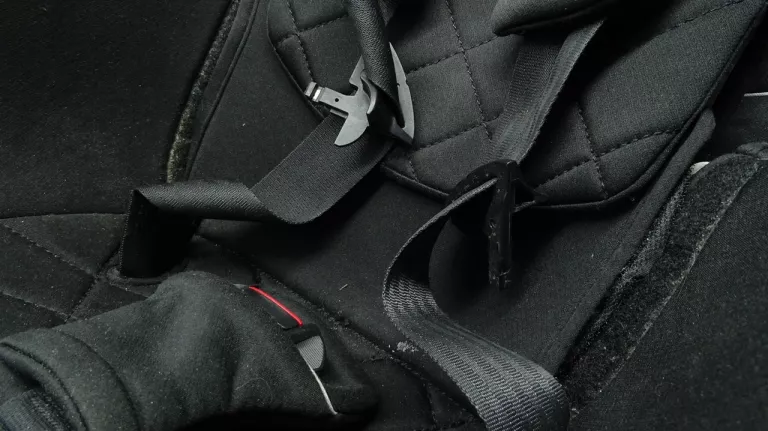 FOTELIK SAMOCHODOWY OBROTOWY RECARO ZERO.1 18KG