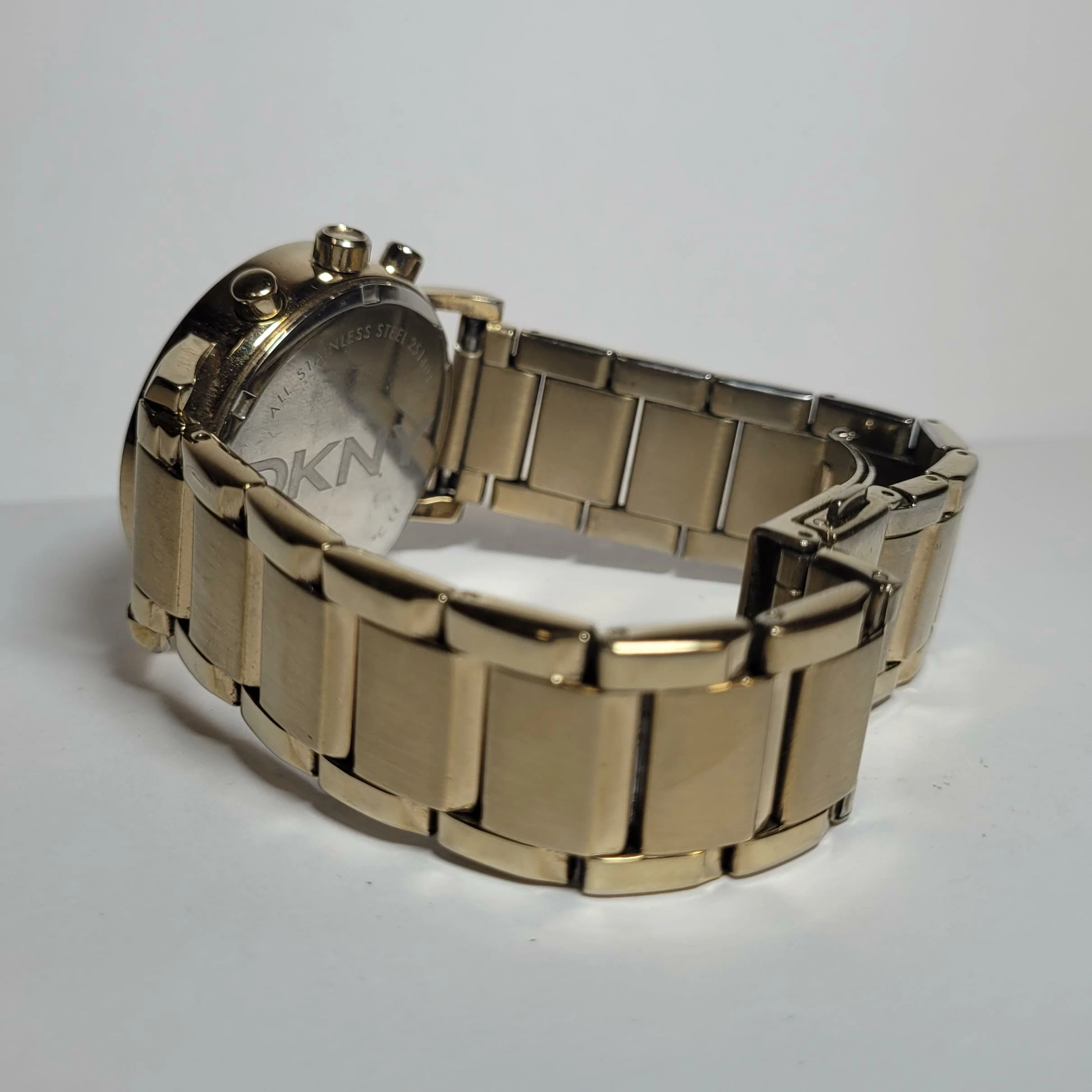 zegarek-damski-dkny-ny4332-typ-nareczny