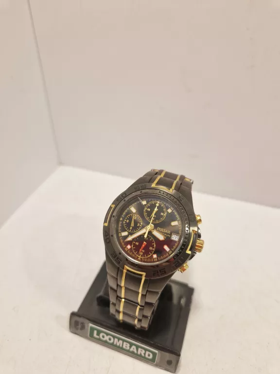 ZEGAREK PULSAR CZARNO ZŁOTY VD67-X002