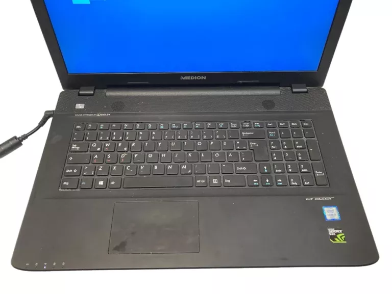 LAPTOP MEDION ERAZER P7634 I5-6200U 8GB 256SSD GTX950 W10
