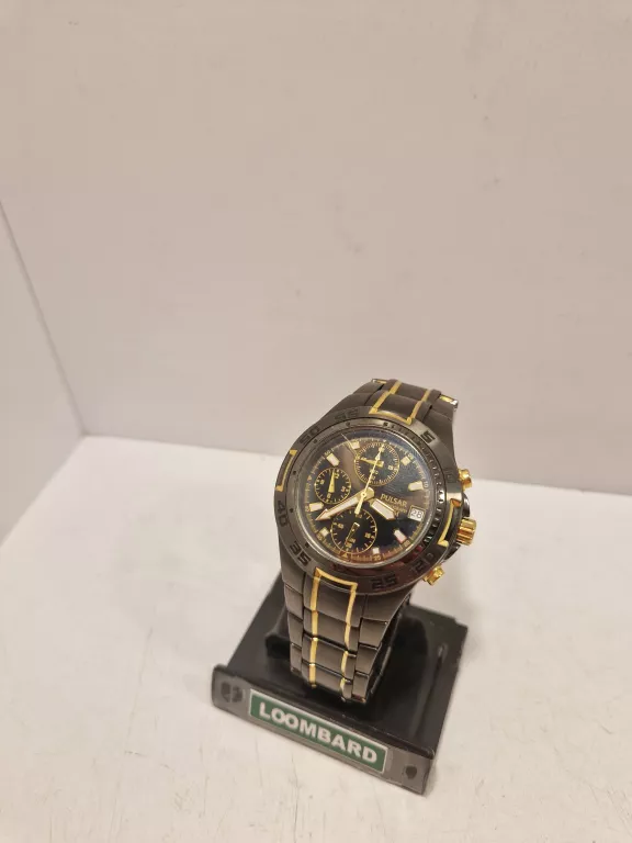 ZEGAREK PULSAR CZARNO ZŁOTY VD67-X002