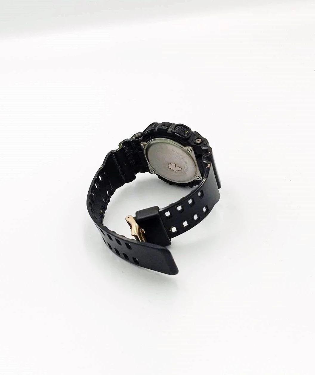 zegarek-meski-casio-g-shock-ga-110gb-1aer-czarno-zloty-mechanizm-kwarcowy