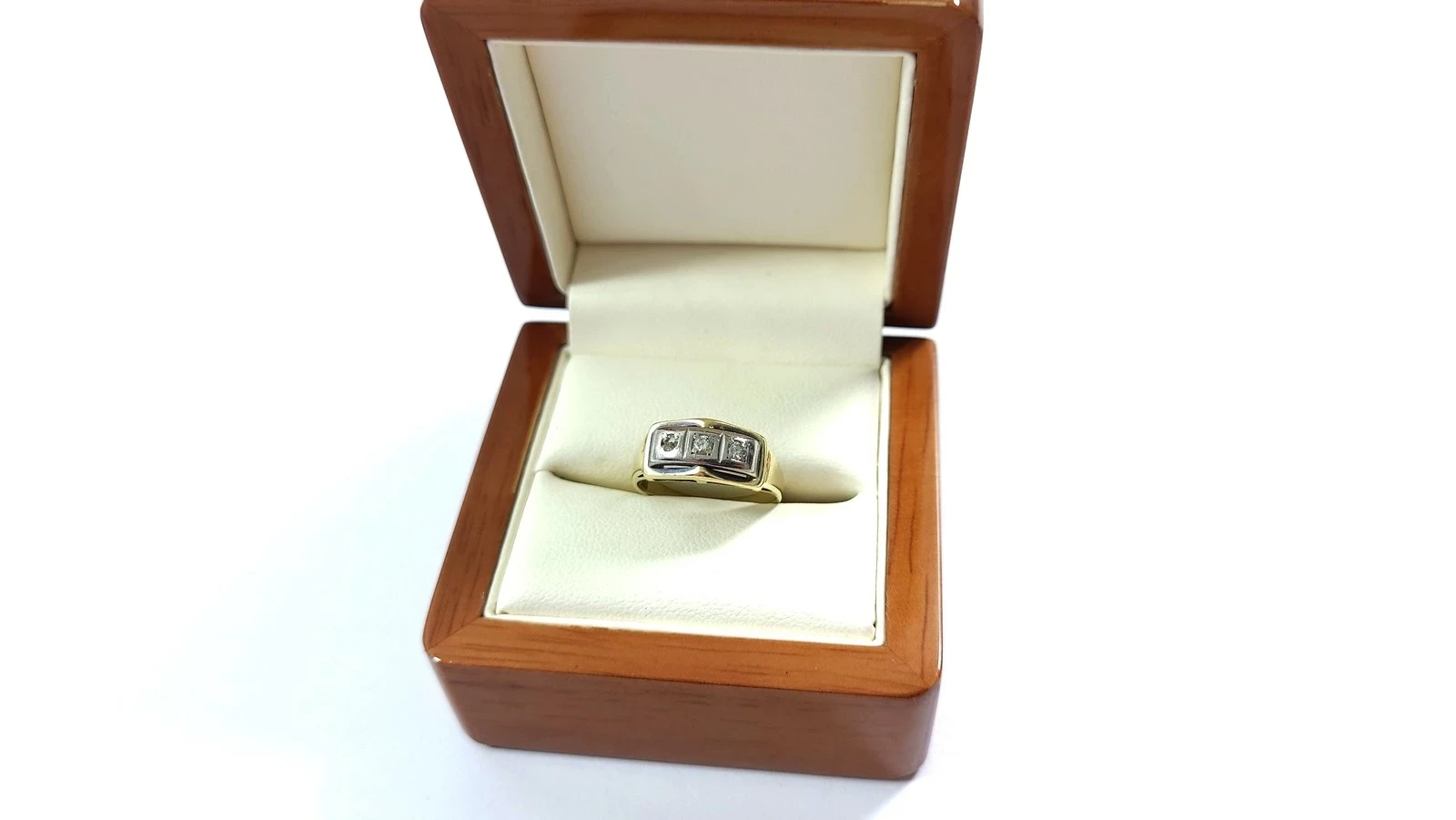 zloty-pierscionek-z-cyrkoniami-p585r13340g-ean-gtin-5903772040425