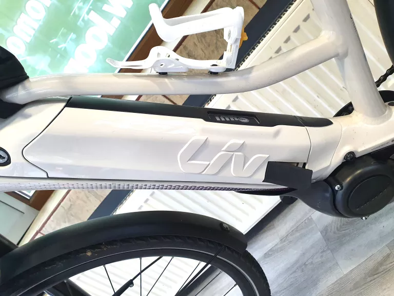 ROWER ELEKTRYCZNY GIANT LIV AMITI E+3