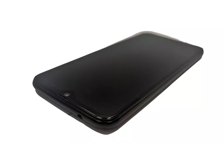TELEFON KRUGER MATZ FLOW 7 2/32 ZBITY EKRAN