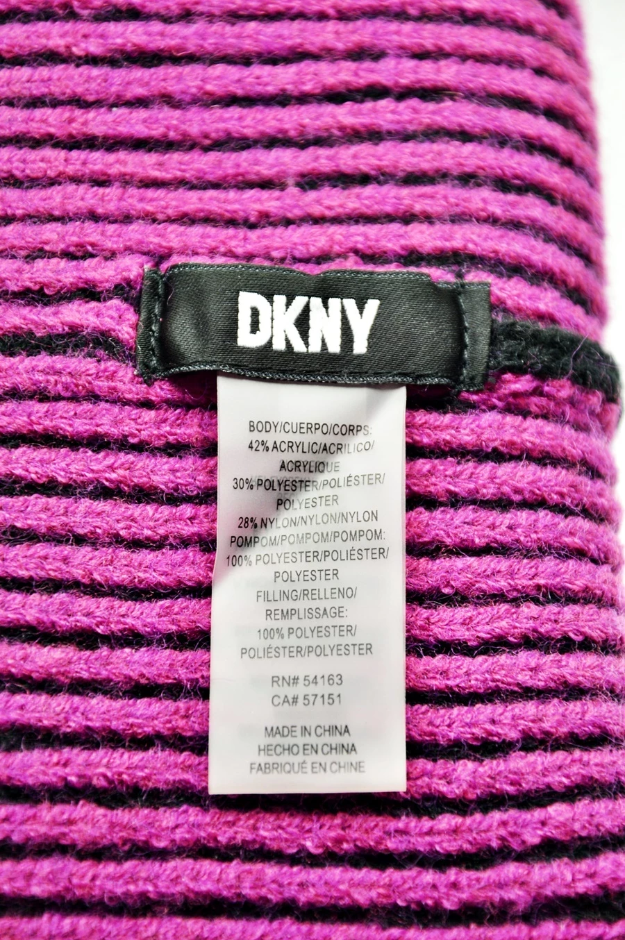 czapka-zimowa-dkny-rozmiar-uniwersalny