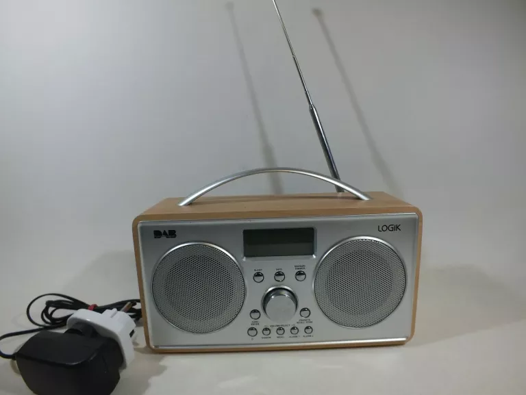 RADIO LOGIK L55DAB15 BN