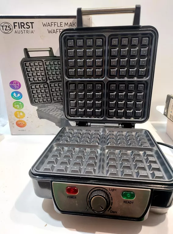 GOFROWNICA OPIEKACZ NA 4 GOFRY 1100W FIRST AUSTRIA
