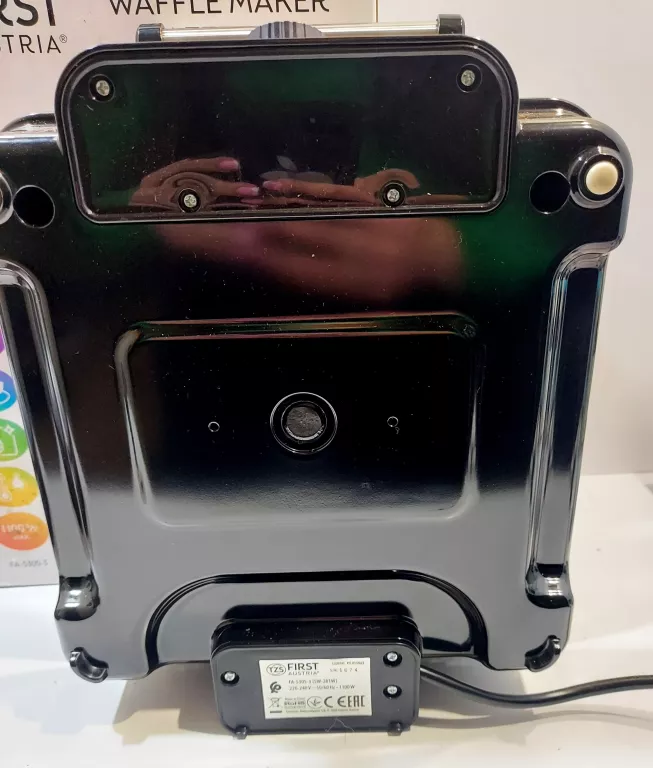 GOFROWNICA OPIEKACZ NA 4 GOFRY 1100W FIRST AUSTRIA