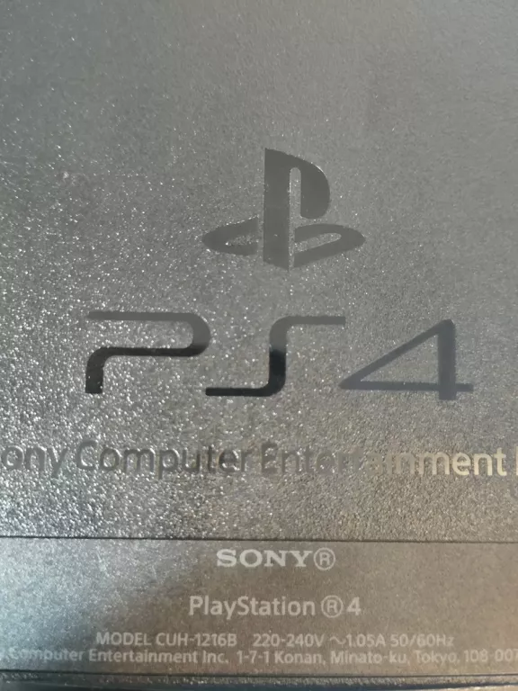 KONSOLA PS4
