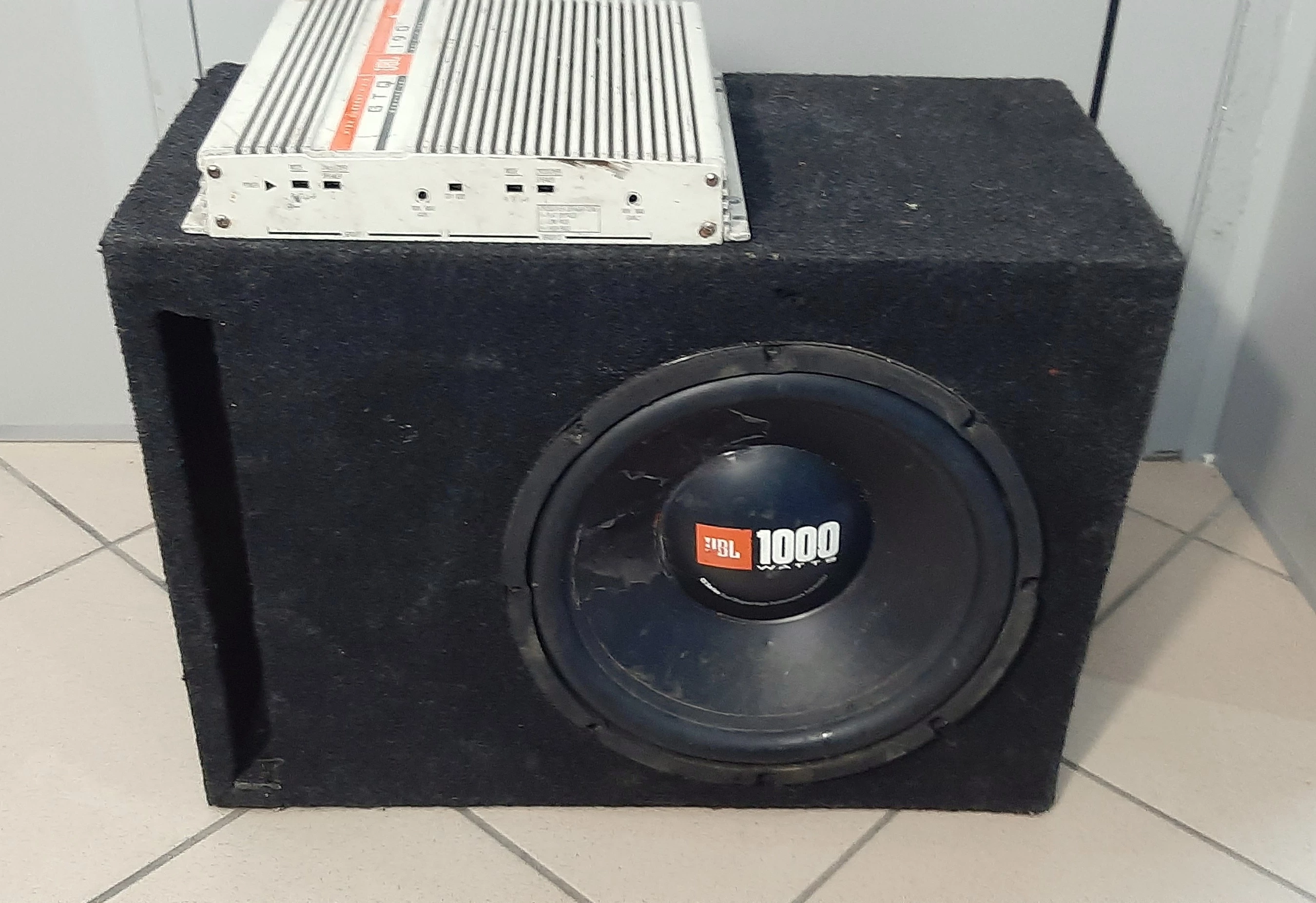 SUBWOOFER JBL 1000W WZMACNIACZ JBL GTQ 190 Wzmacniacze Loombard.pl