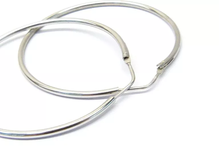 zlote-kolczyki-z-bialego-zlota-p750-440g-rodzaj-2205-2