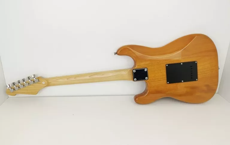 GITARA ELEKRYCZNA PASADENA