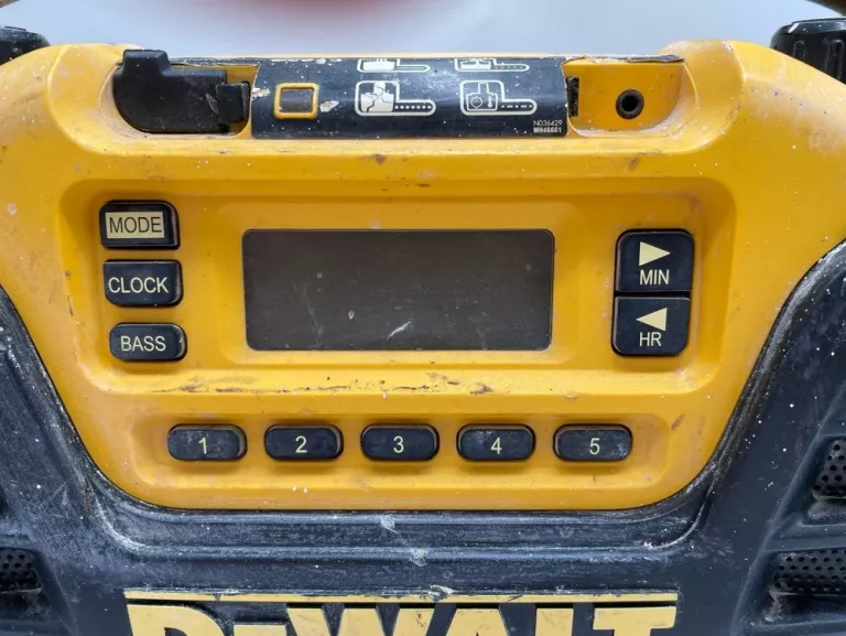 RADIO BUDOWLANE DEWALT DC013