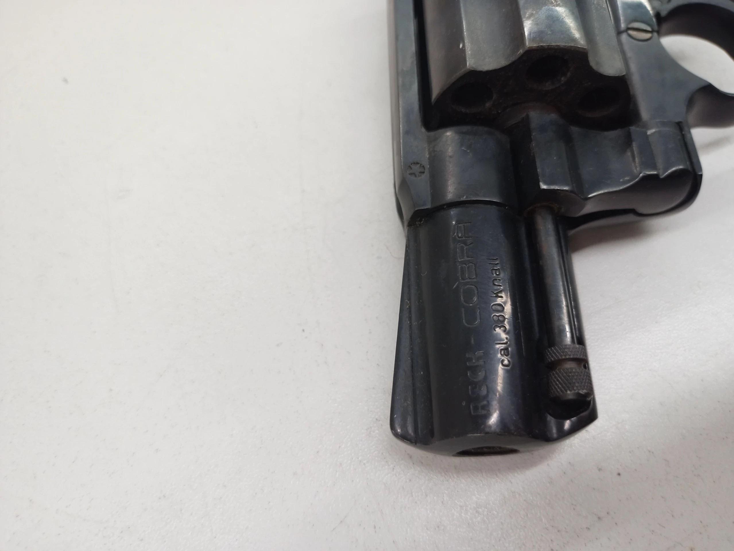 rewolwer-hukowy-reck-cobra-oryginalnosc-replika