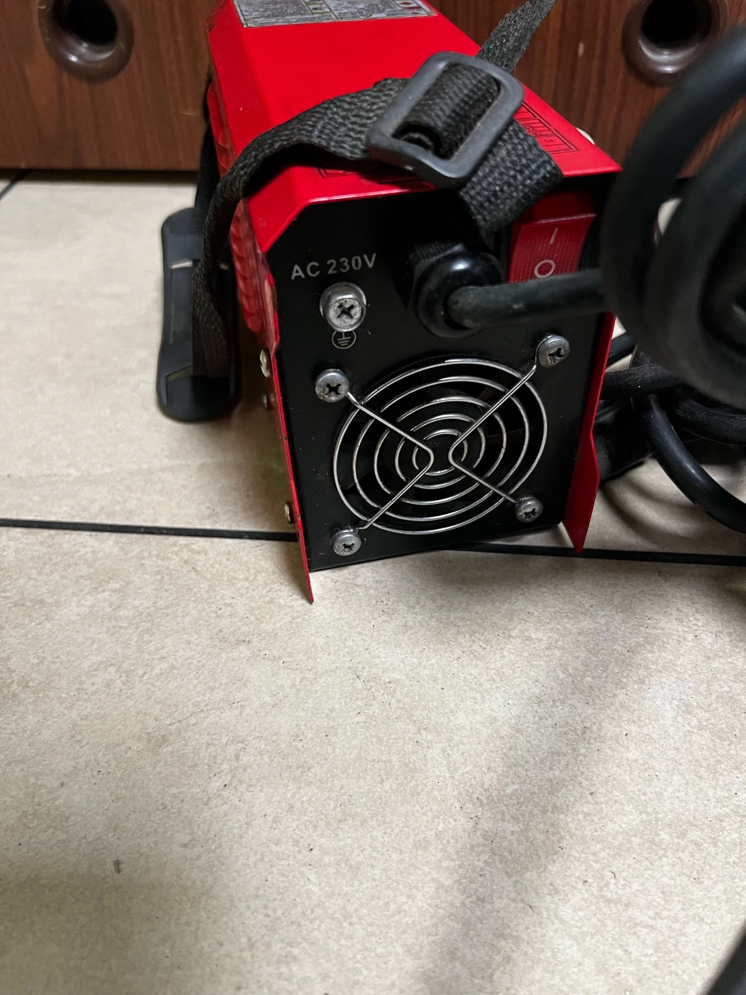 spawarka-inwertorowa-kraftdele-mma-300-tanio-stan-uzywany