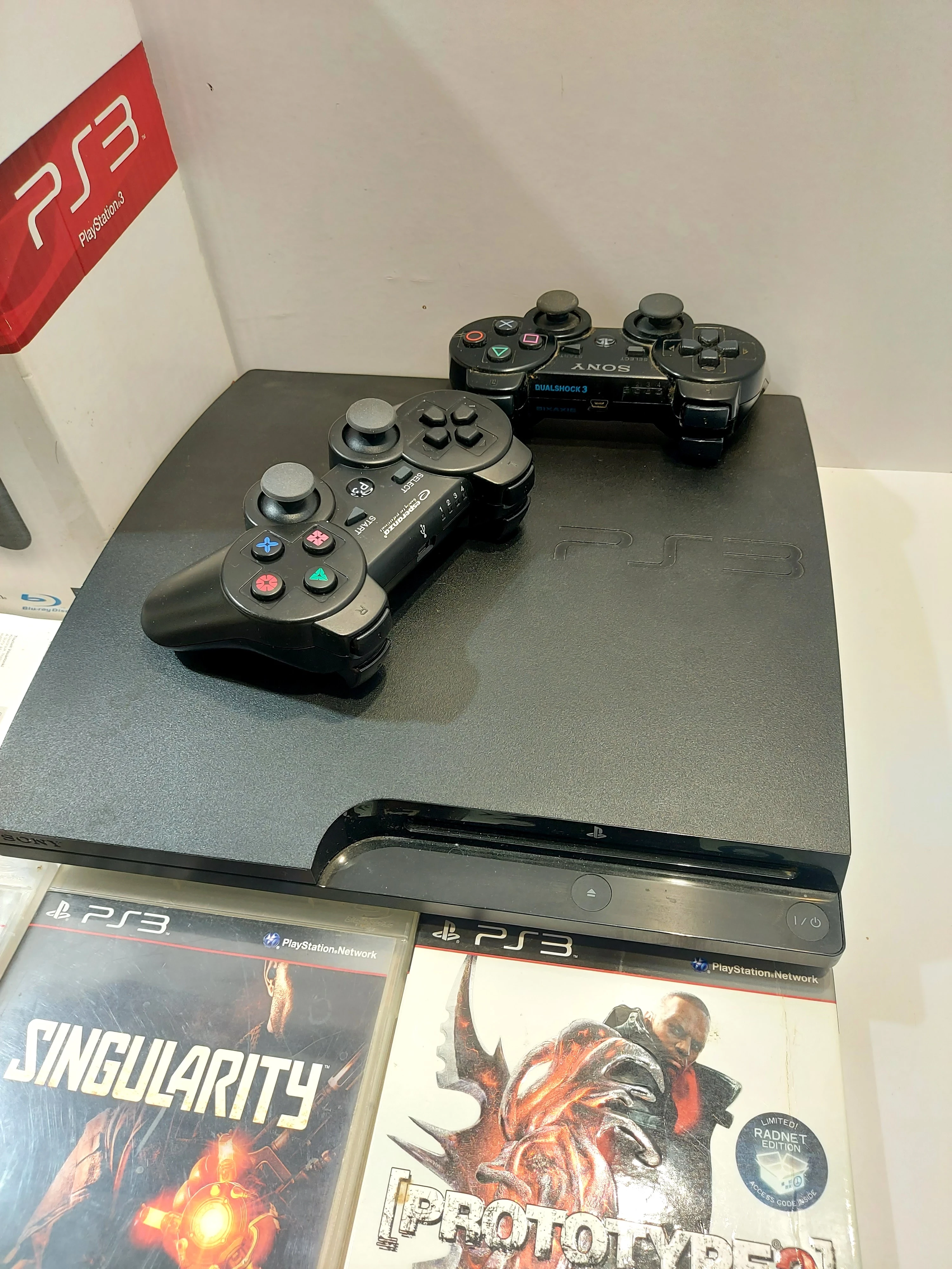 konsola-ps3-wersja-konsoli-slim