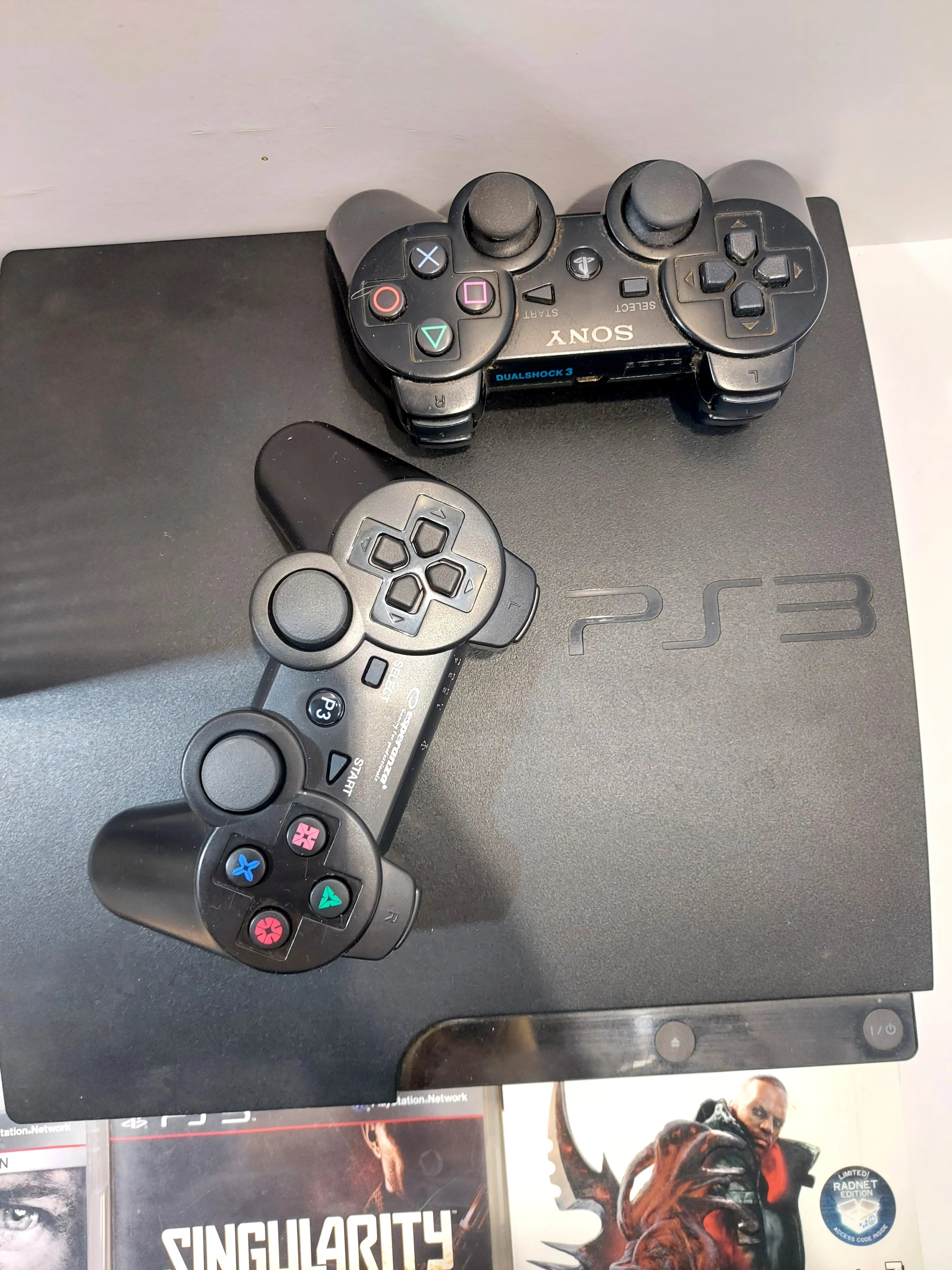 konsola-ps3-dysk-wbudowana-pamiec-160-gb