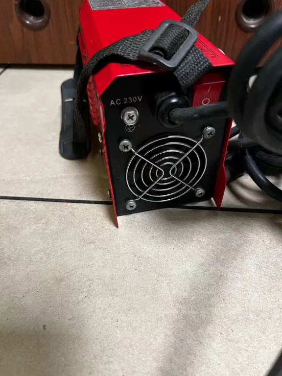 spawarka-inwertorowa-kraftdele-mma-300-tanio-stan-uzywany