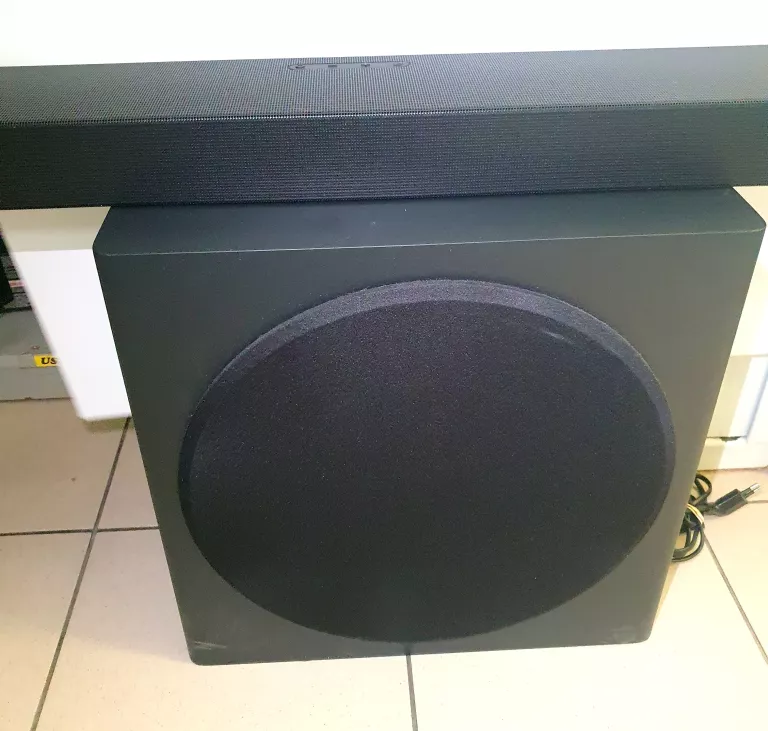 samsung-subwoofer-ps-wc96b-28w-soundbar-hw-q800c-komplet-stan-uzywany