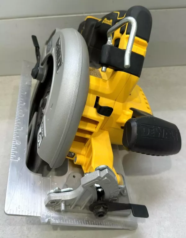 ZESTAW DEWALT PILARKA TARCZOWA DEWALT DSC 573 + ZAKRĘTARKA DEWALT DCF887