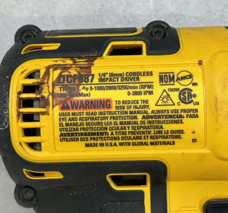 ZESTAW DEWALT PILARKA TARCZOWA DEWALT DSC 573 + ZAKRĘTARKA DEWALT DCF887