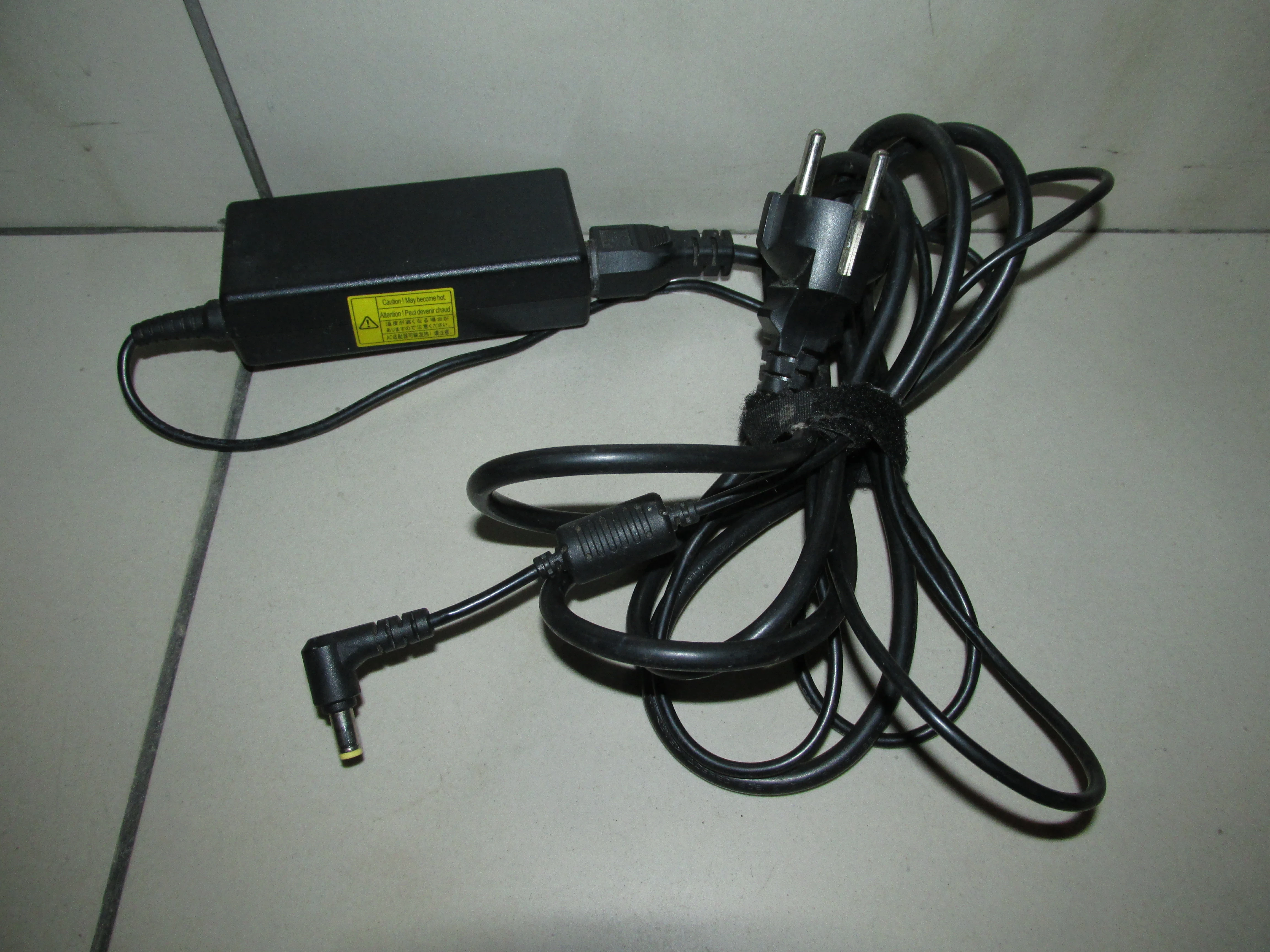 laptop-emachines-e520-2gb160gb-stan-uzywany