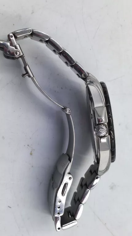 ZEGAREK CASIO EF-131 (5167)