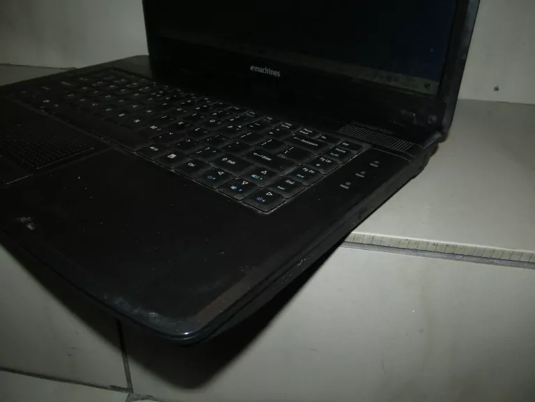 LAPTOP EMACHINES E520 2GB/160GB