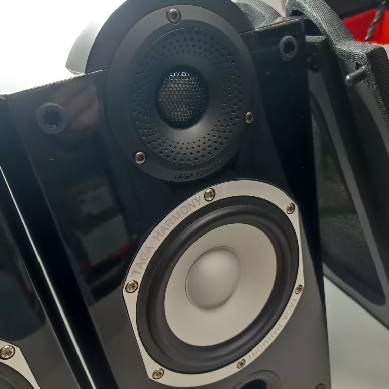 ZESTAW TAGA HARMONY PLATINUM S-40 + SUBWOOFER TSW-60