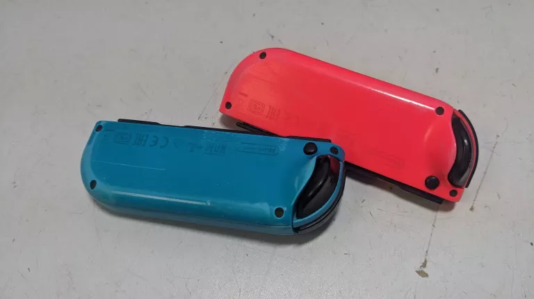 konsola-nintendo-switch-opis-gry-w-zestawie-nie