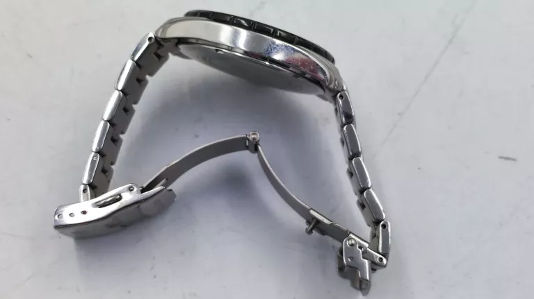 ZEGAREK CASIO EF-131 (5167)