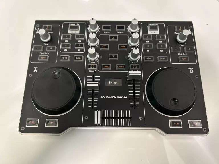 DJ HERCULES DJ CONTROL MP3 E2 USB + KABEL