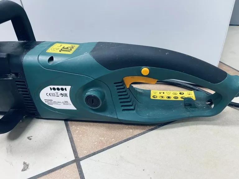 elektryczna-pilarka-lancuchowa-fpcs2000-kod-producenta-fpcs2000