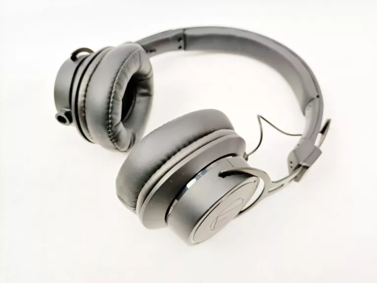 SŁUCHAWKI NAUSZNE AUDIO-TECHNICA ATH-M60X